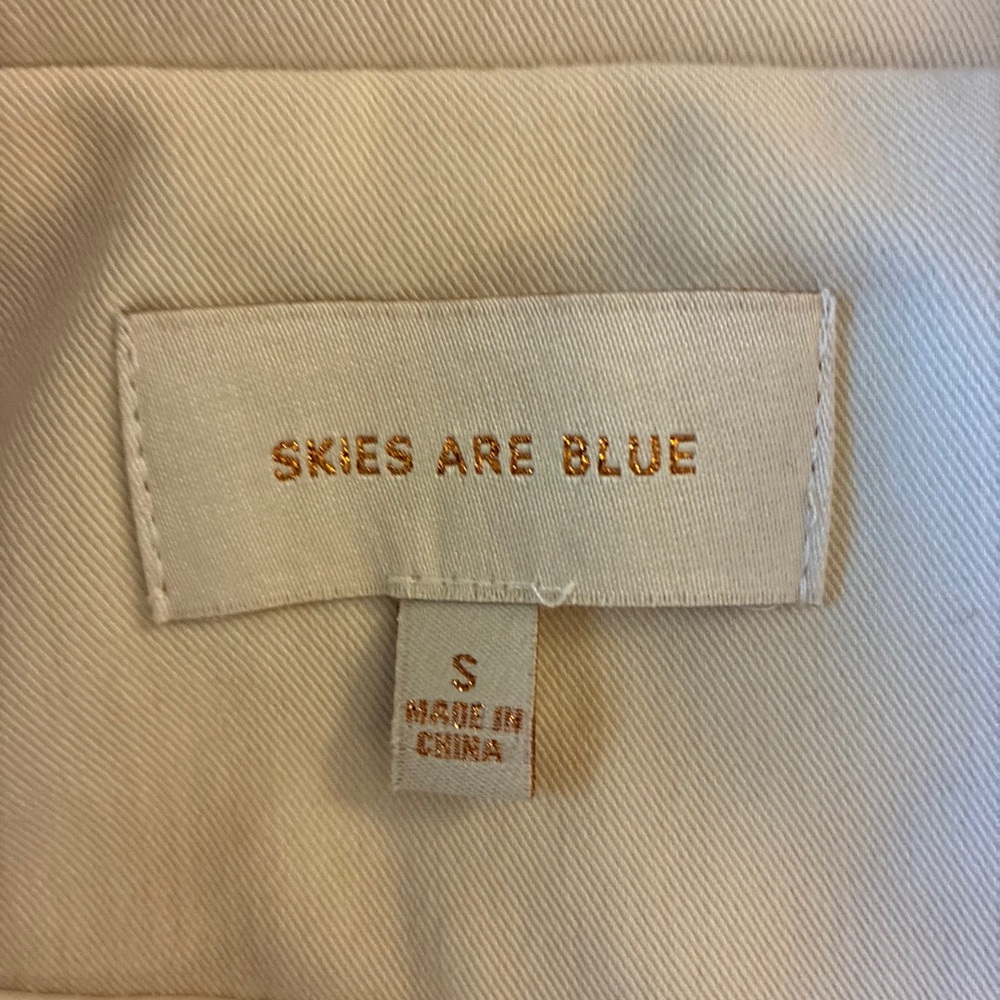 Women’s Off White Blazer - Picture 2 of 6